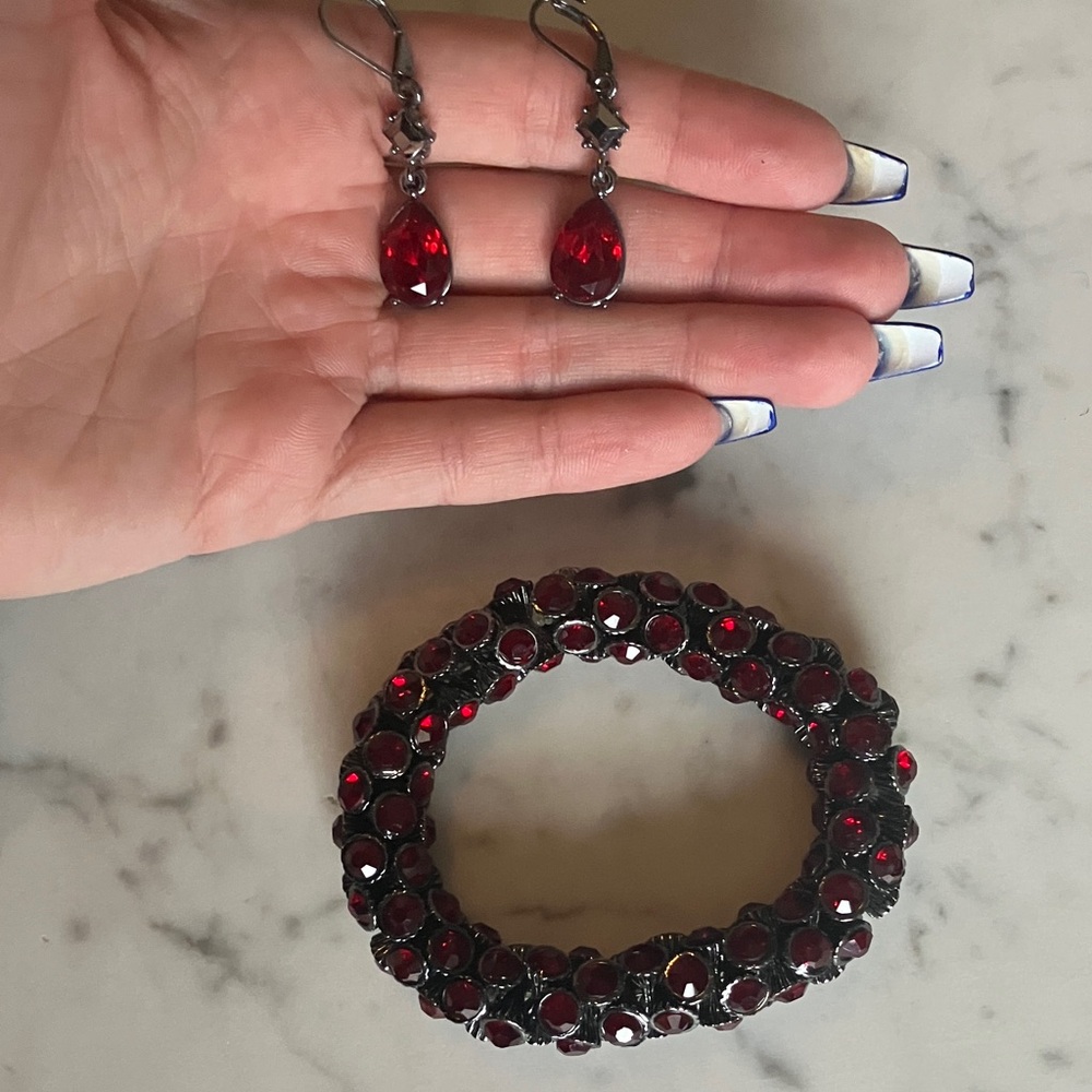 Chico's Red Earrings and Bracelet Set